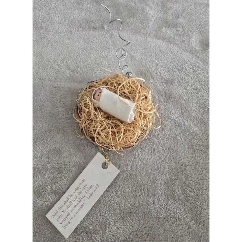 Baby Jesus in a Manger Handmade Straw Raffia Christmas Ornament Nativity *flaw
